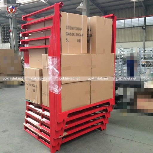 pallet lồng xếp chồng